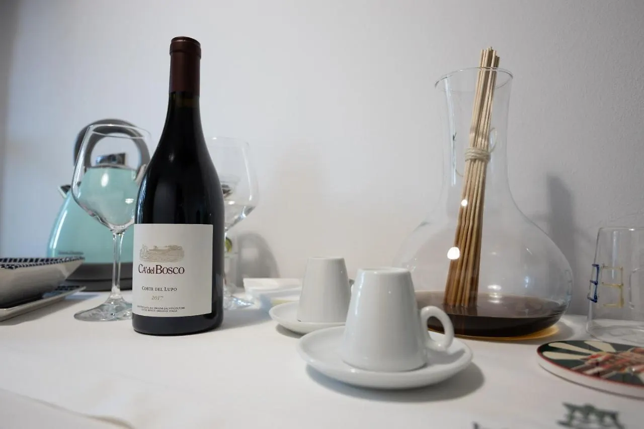 Bed & Breakfast Lo Schiaccianoci Bed&Breakfast de Charme Scanzorosciate Italia