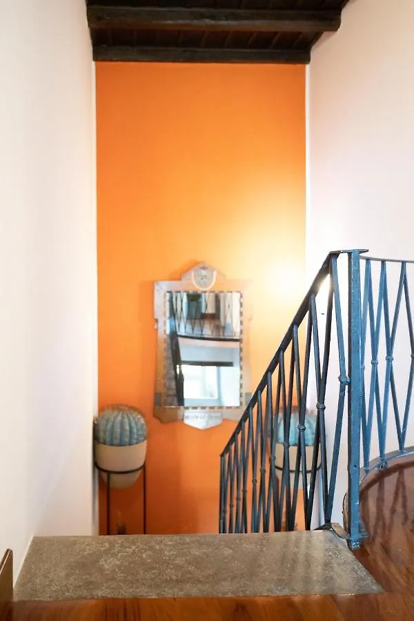 Lo Schiaccianoci Bed&Breakfast de Charme Scanzorosciate Bed & Breakfast