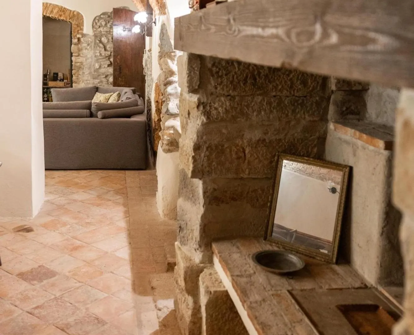 Lo Schiaccianoci Bed&Breakfast de Charme Scanzorosciate