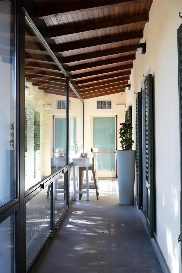 Bed & Breakfast Lo Schiaccianoci Bed&Breakfast De Charme Scanzorosciate