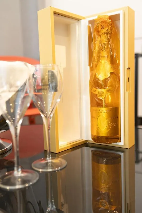 Lo Schiaccianoci Bed&Breakfast De Charme Scanzorosciate