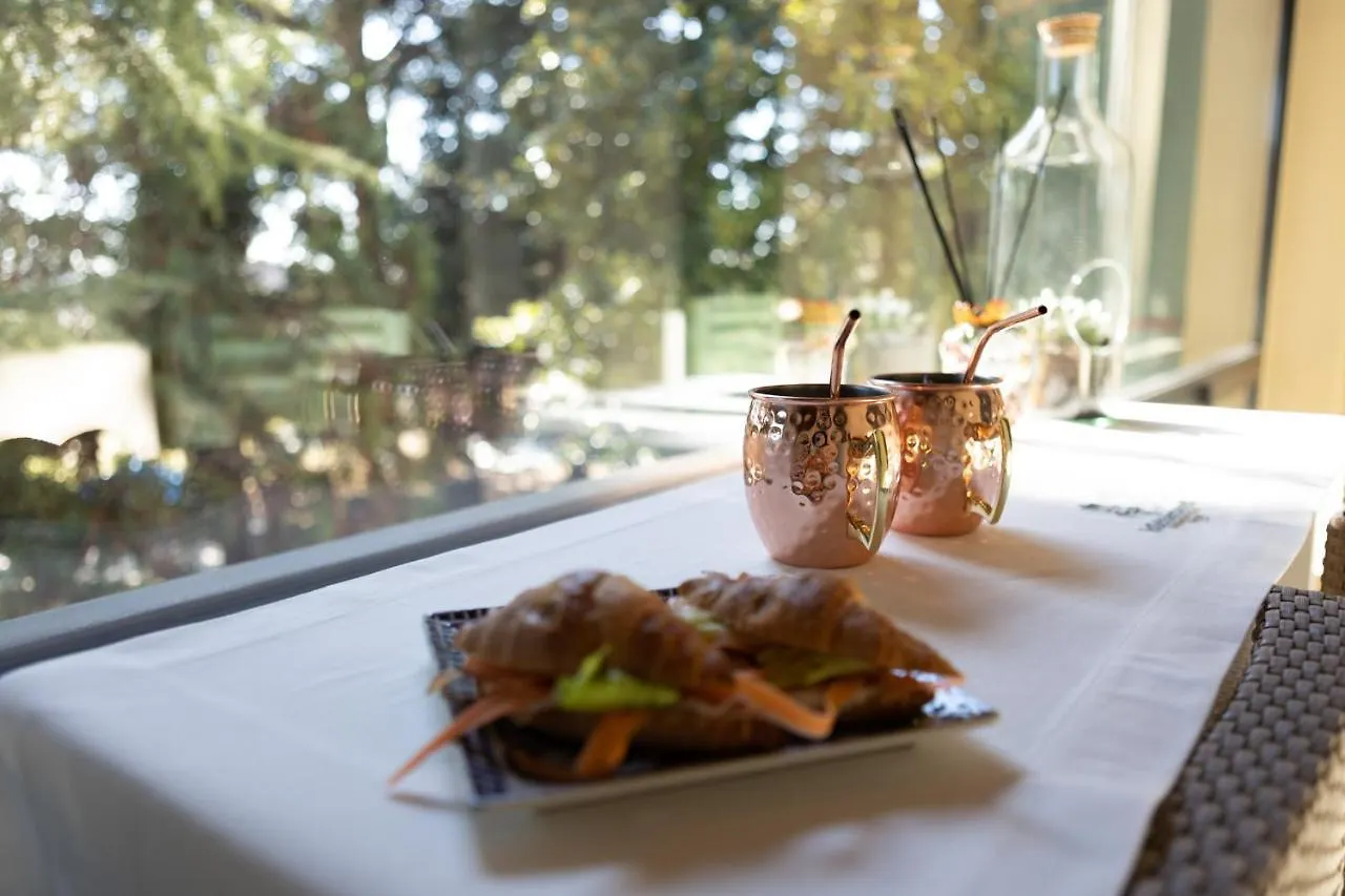 Lo Schiaccianoci Bed&Breakfast De Charme Scanzorosciate 0*,